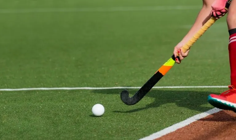 artificial turf for field hockey pitches