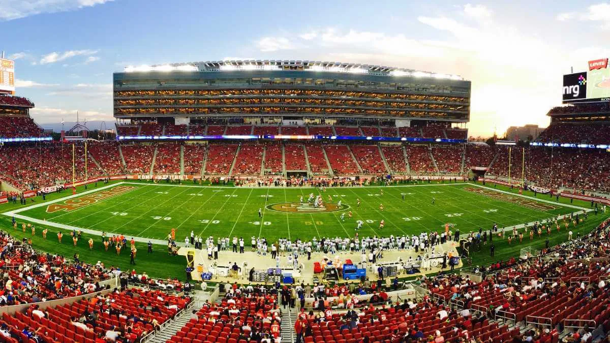 led stadium lighting cost