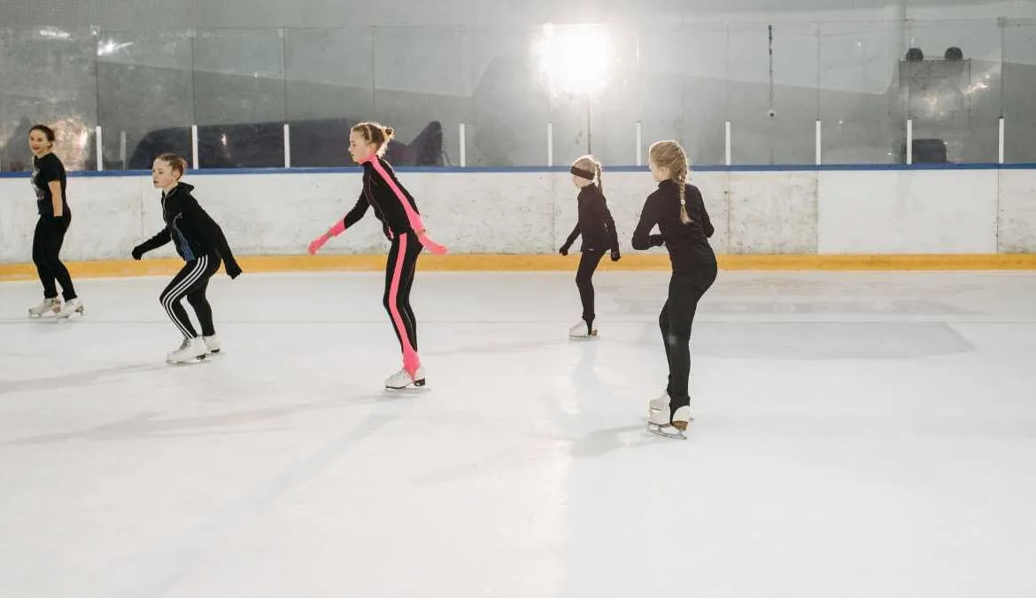 how to build an ice skating rink