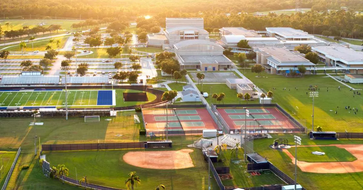 private sports facilities development guide